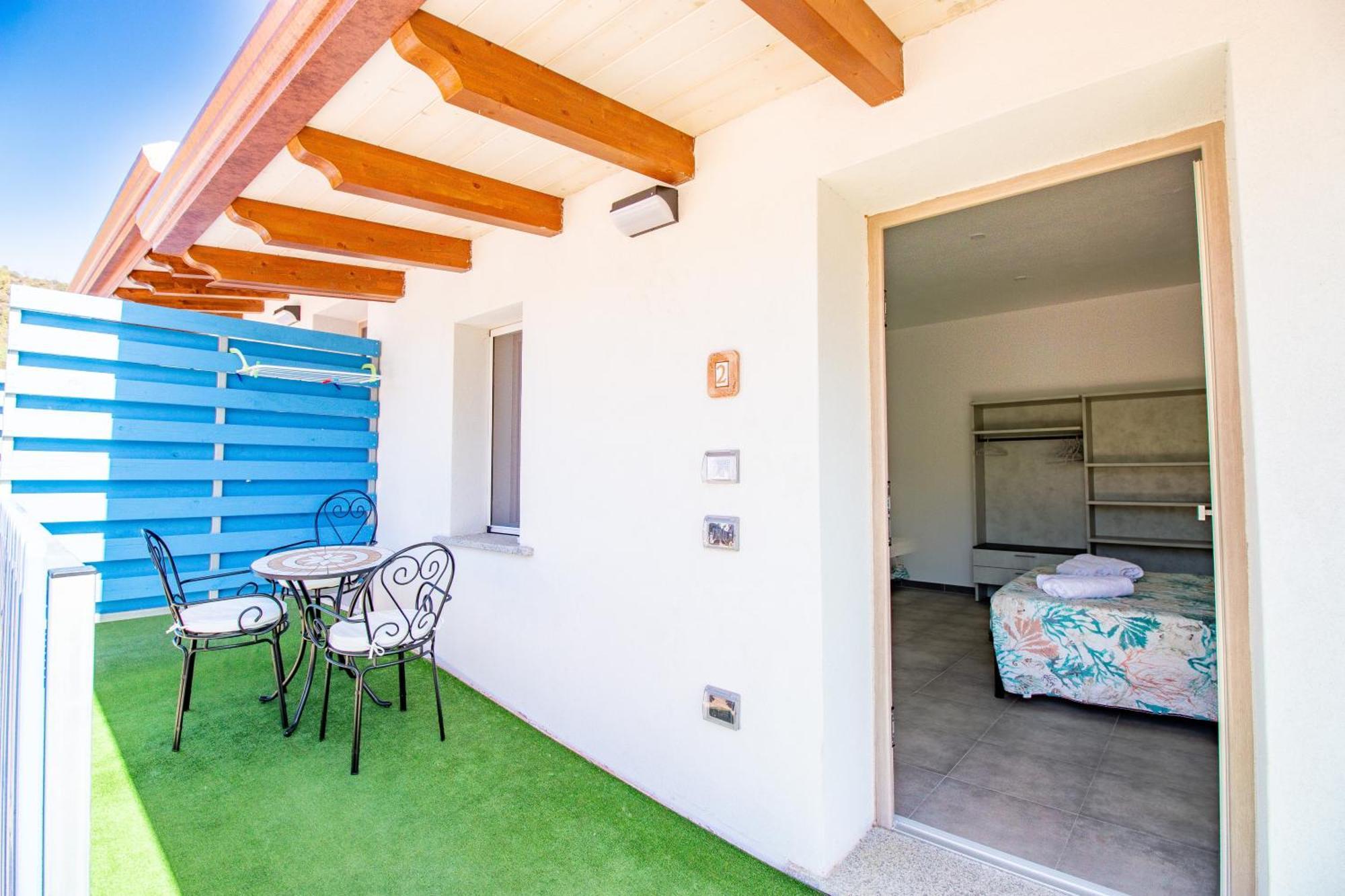 S'Omu E Chicchinu Rooms Cardedu Extérieur photo
